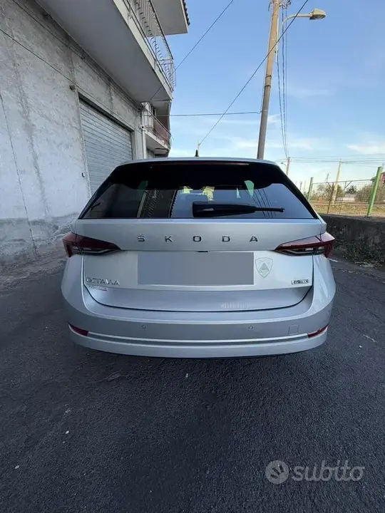 Skoda Octavia 2021 photo 2