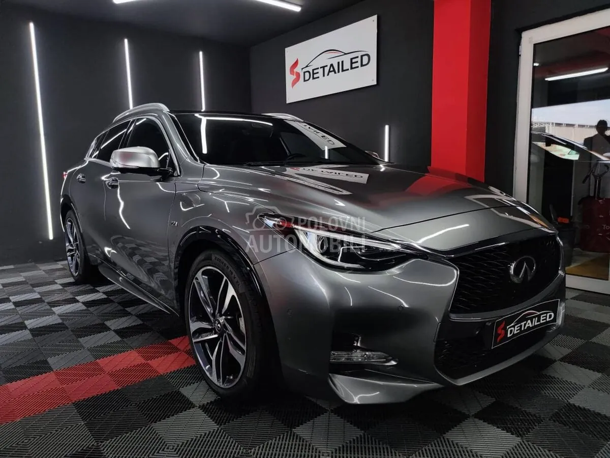 Infiniti Q30 2016 photo 3