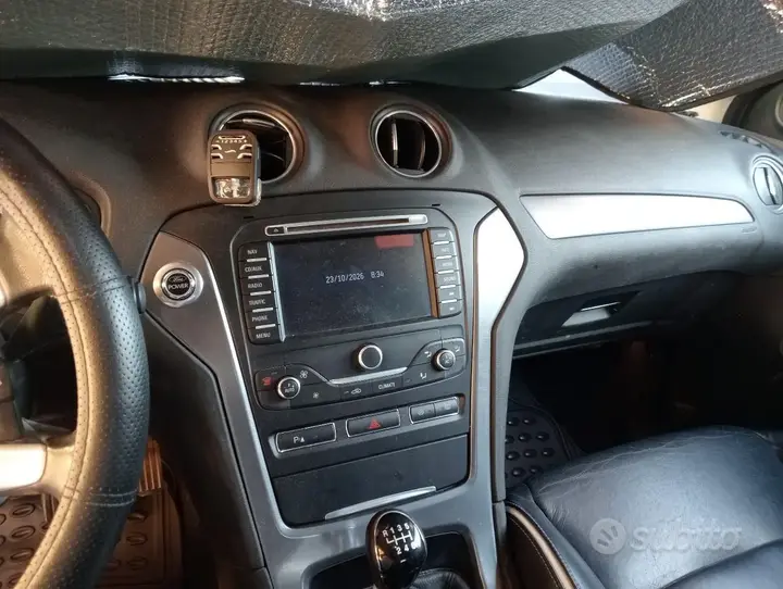 Ford Mondeo 2010 photo 4