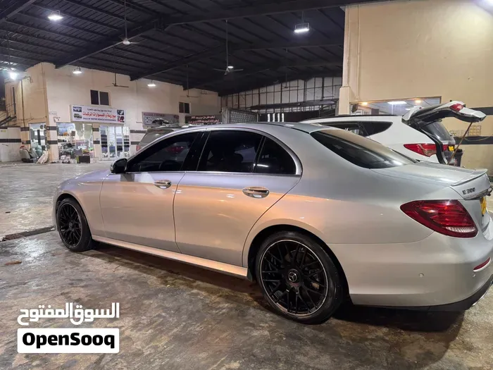 Mercedes-Benz E-Class 2017 photo 3