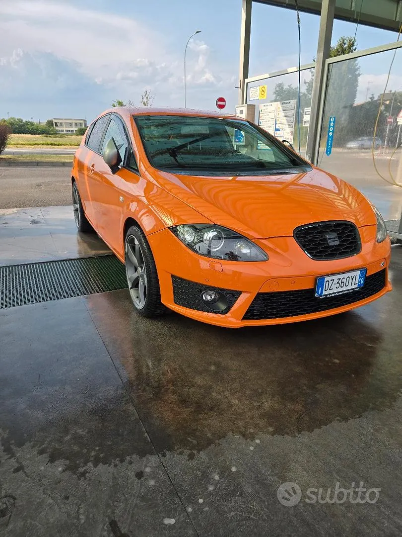 Seat Leon 2010 photo 5