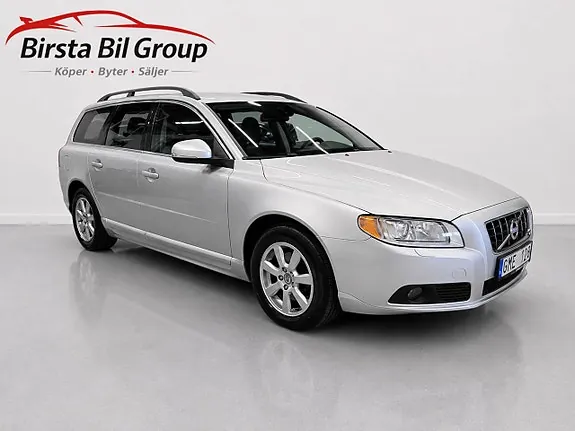 Volvo V70 2013 photo 2