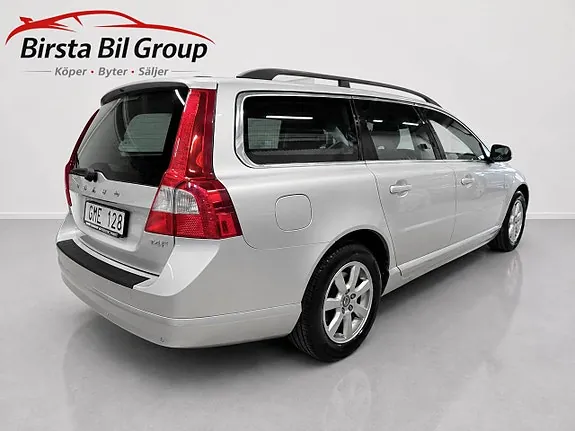 Volvo V70 2013 photo 3