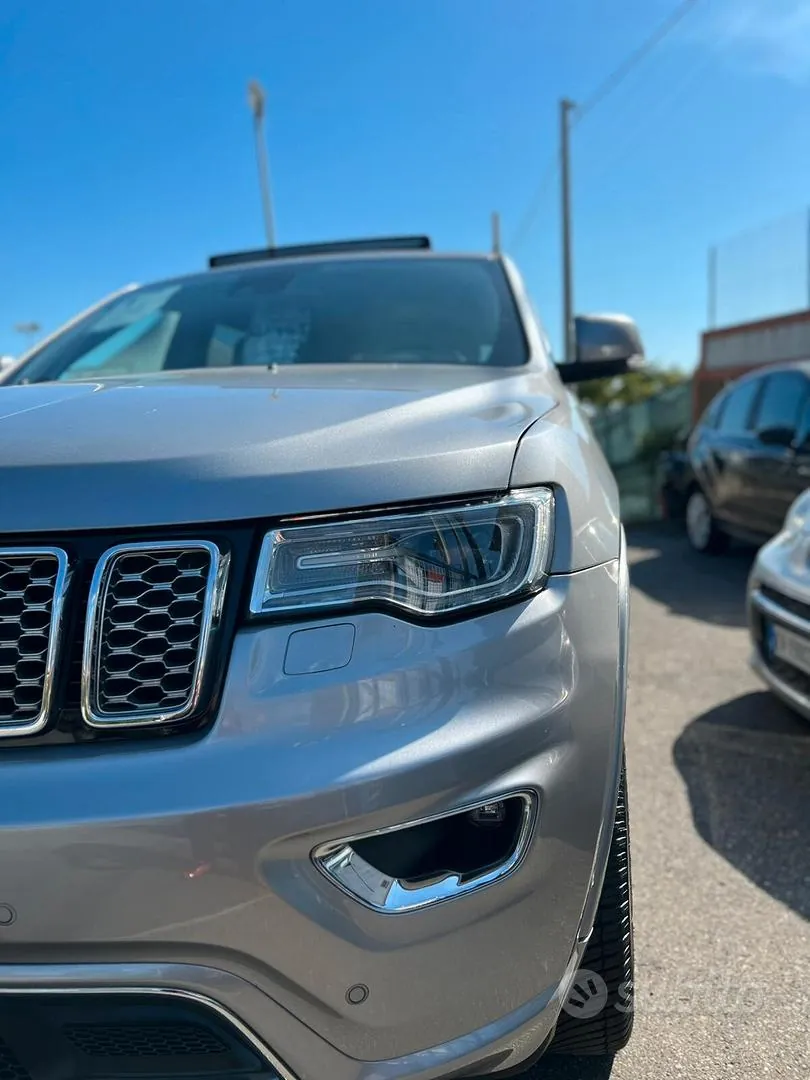 Jeep Grand Cherokee 2017 photo 3