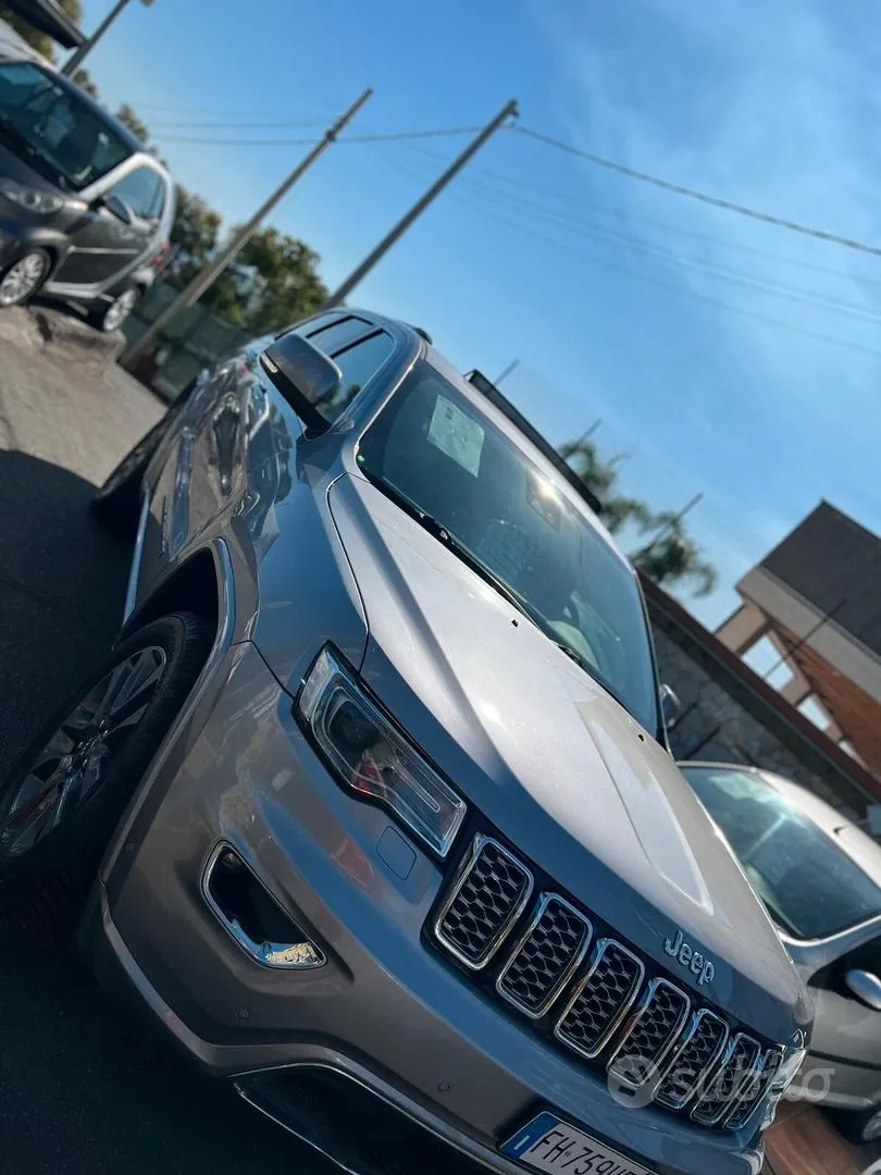 Jeep Grand Cherokee 2017 photo 4