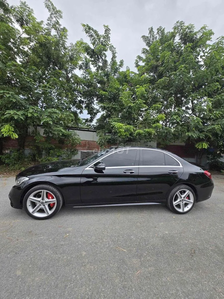 Mercedes-Benz C-Class 2016 photo 3