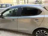 Mazda Demio 2015 photo 3