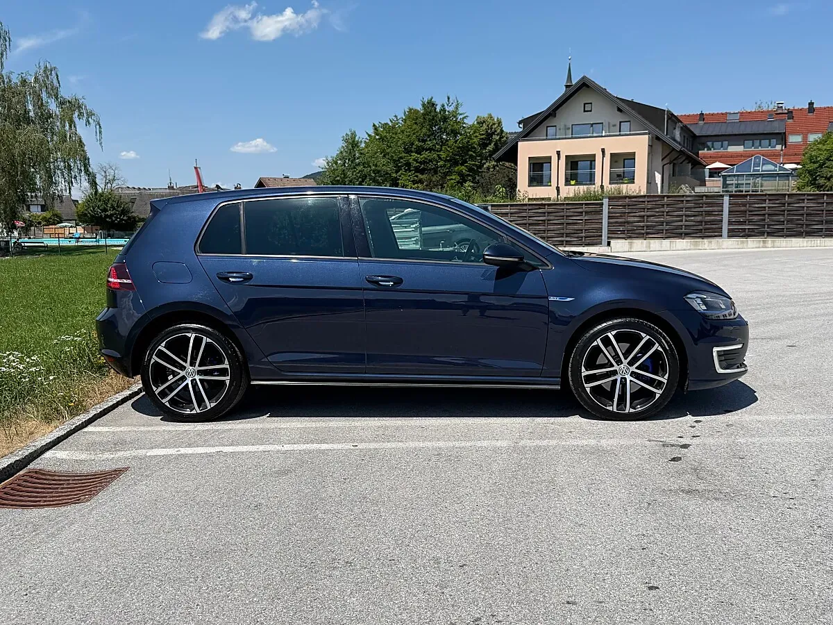 Volkswagen Golf 2016 photo 3