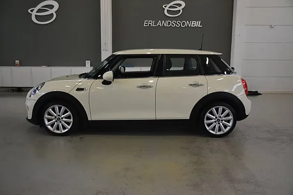 Mini One 2016 photo 5