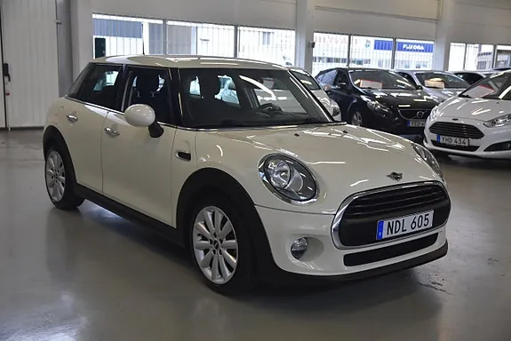 Mini One 2016 photo 2