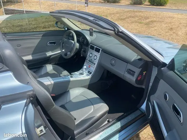 Chrysler Crossfire 2006 photo 2