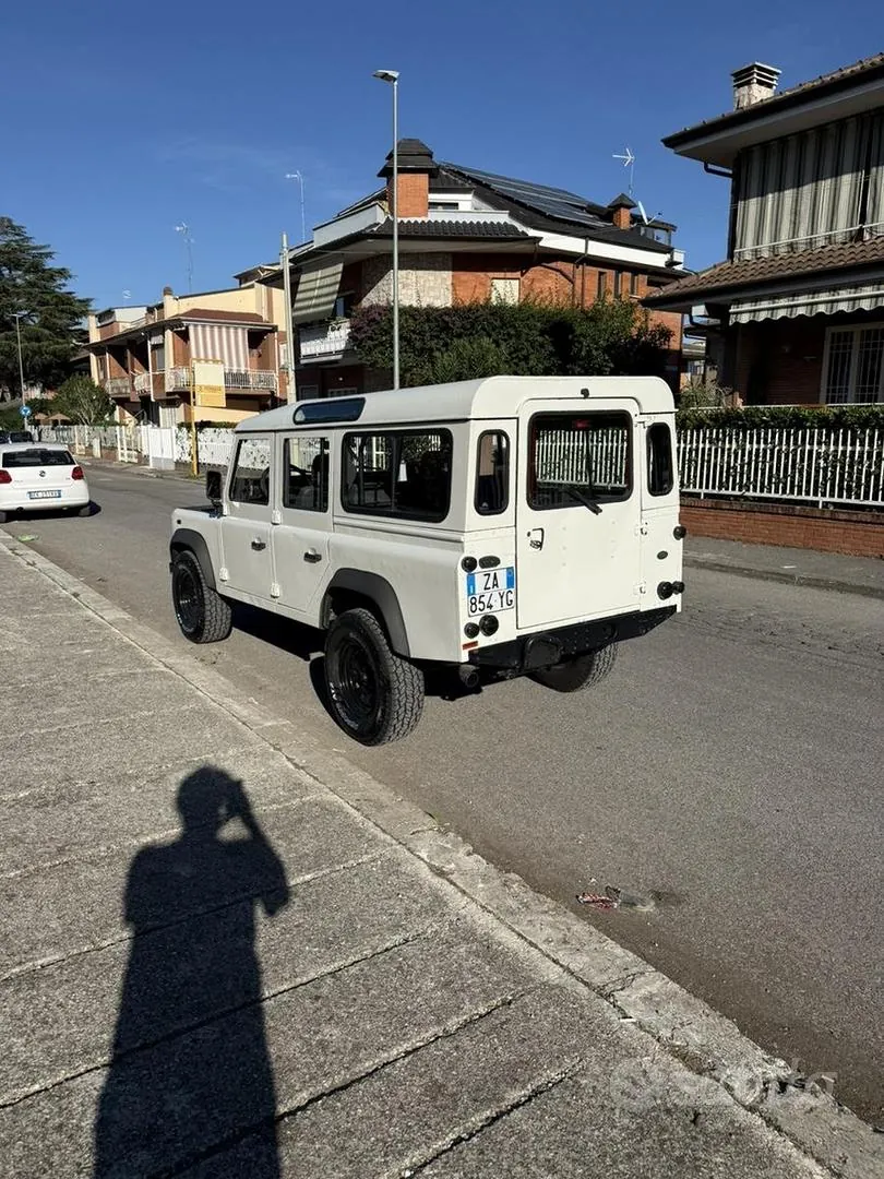 Land Rover Defender 2007 photo 3