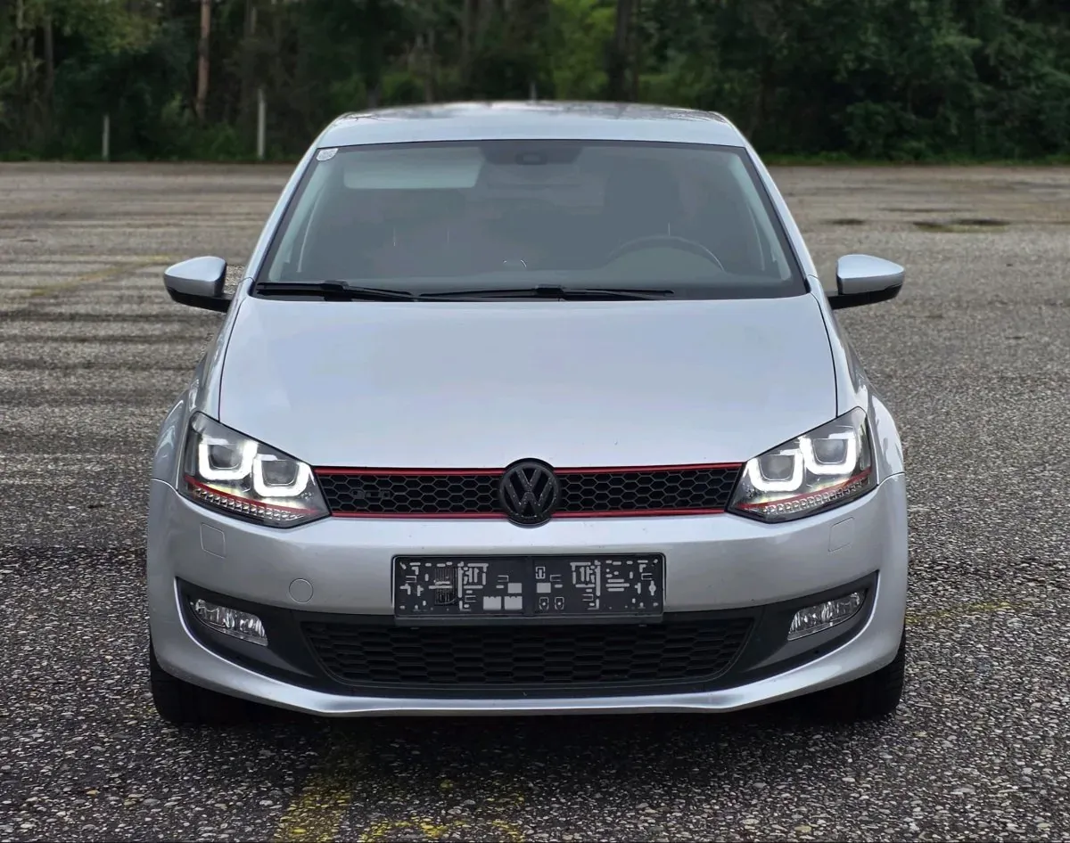 Volkswagen Polo 2013 photo 2