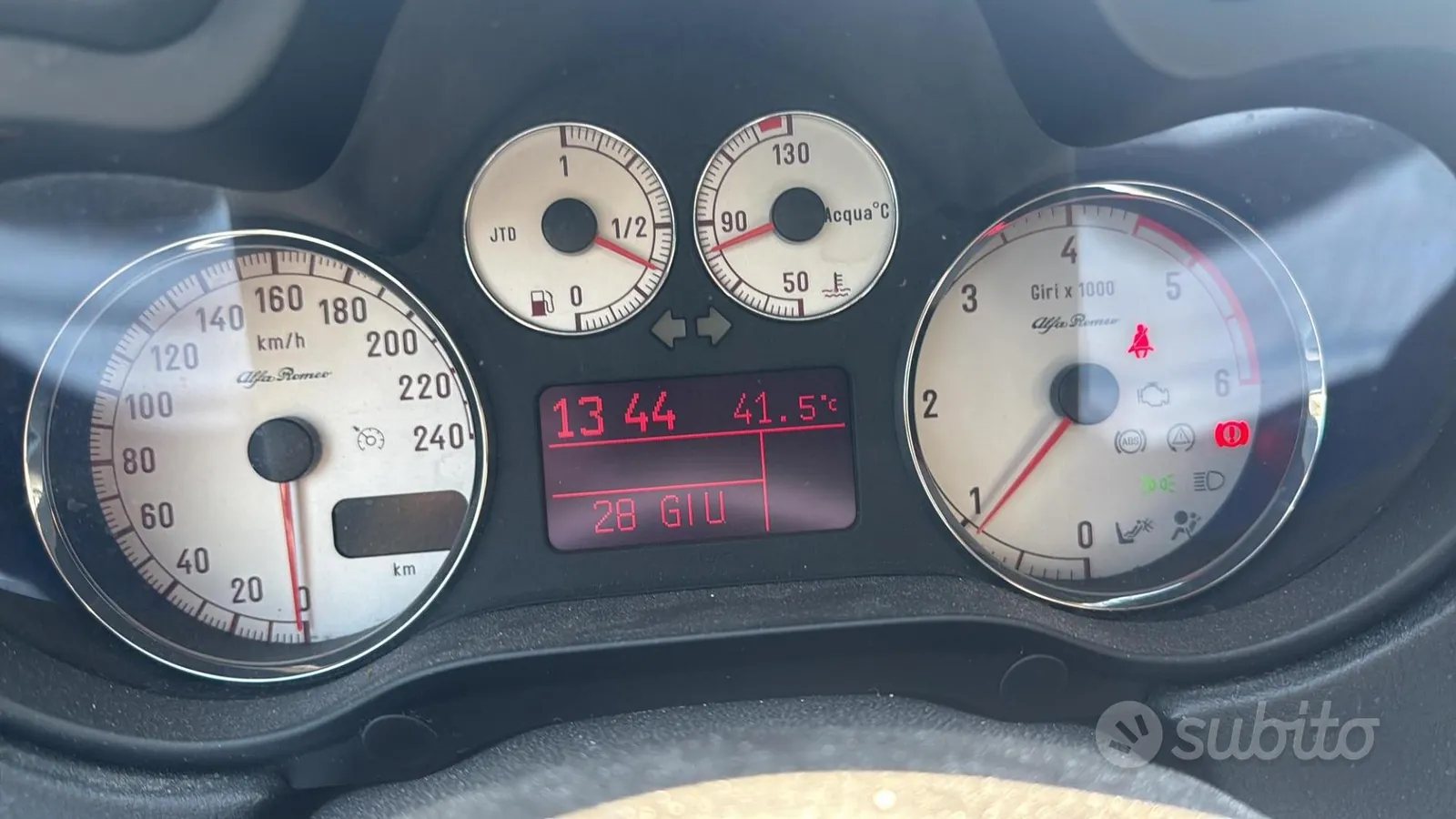 Alfa Romeo 147 2005 photo 3