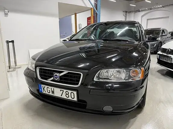 Volvo S60 2008 photo 2