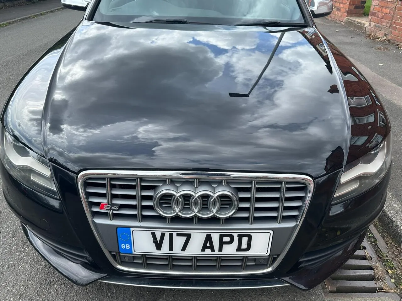 Audi S4 2011 photo 3