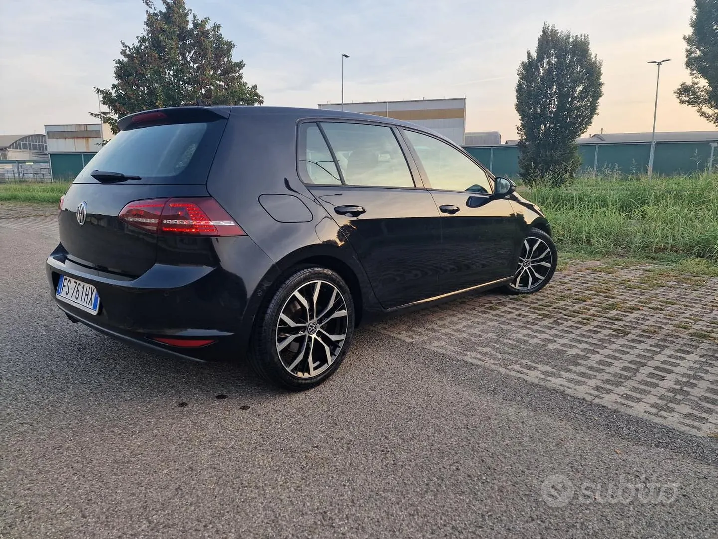 Volkswagen Golf 7 2012 photo 2