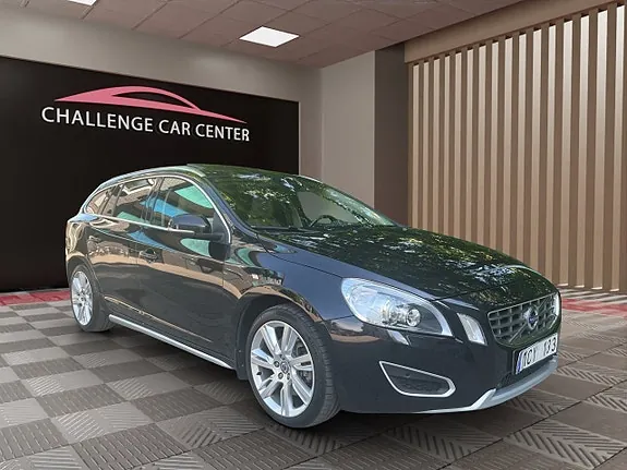 Volvo V60 2012 photo 2
