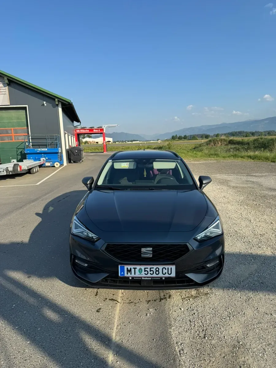 Seat Leon 2021 photo 2
