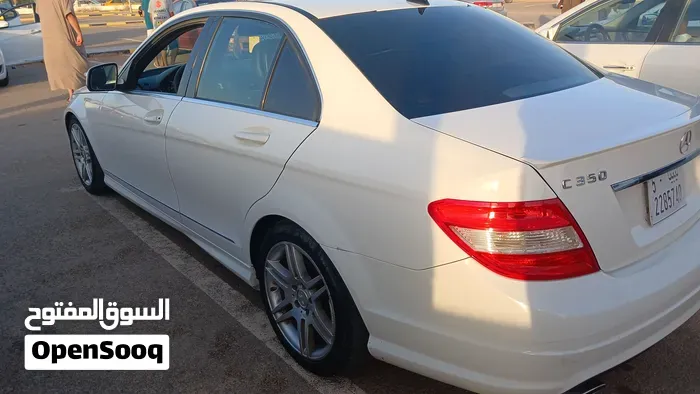 Mercedes-Benz C-Class 2010 photo 3