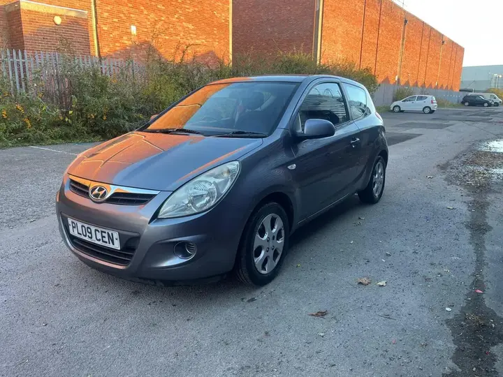 Hyundai I20