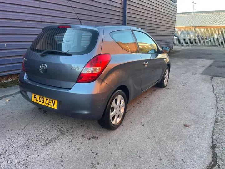 Hyundai I20 2009 photo 5