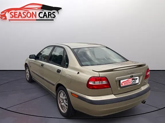 Volvo S40 2001 photo 4
