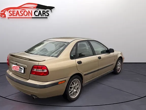 Volvo S40 2001 photo 2