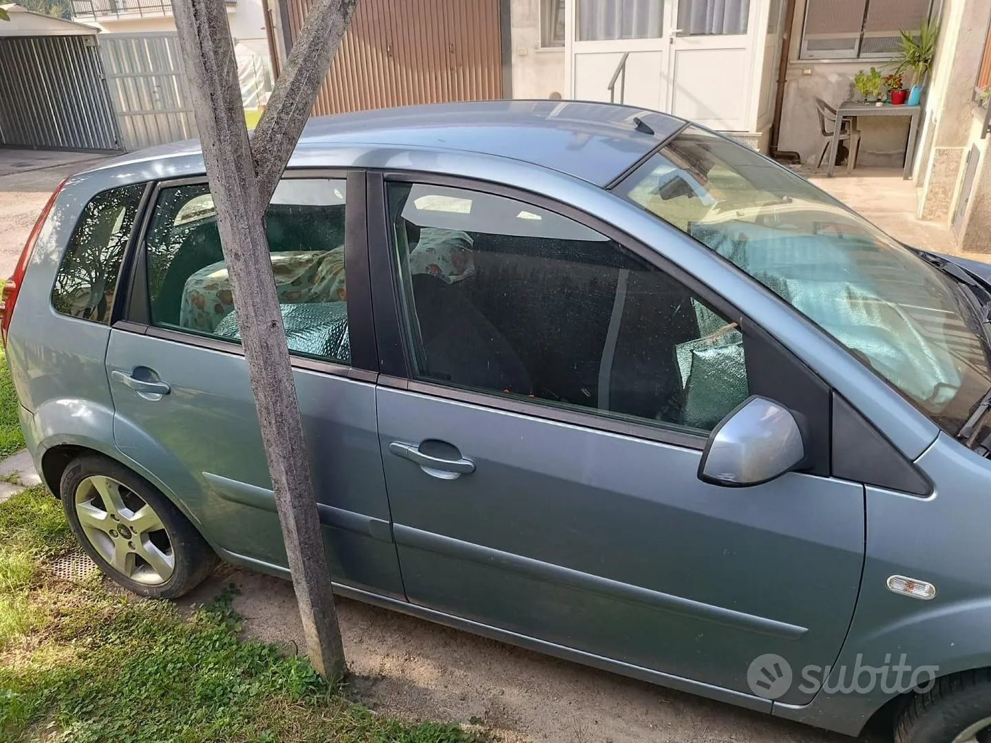Ford Fiesta 2007 photo 4