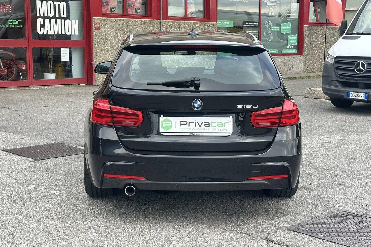 BMW 318D Touring Msport 2016 photo 5