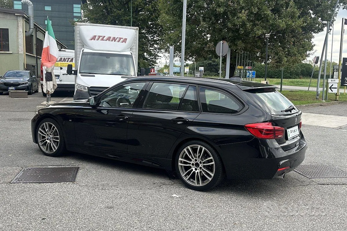 BMW 318D Touring Msport 2016 photo 3