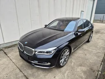 BMW 750I