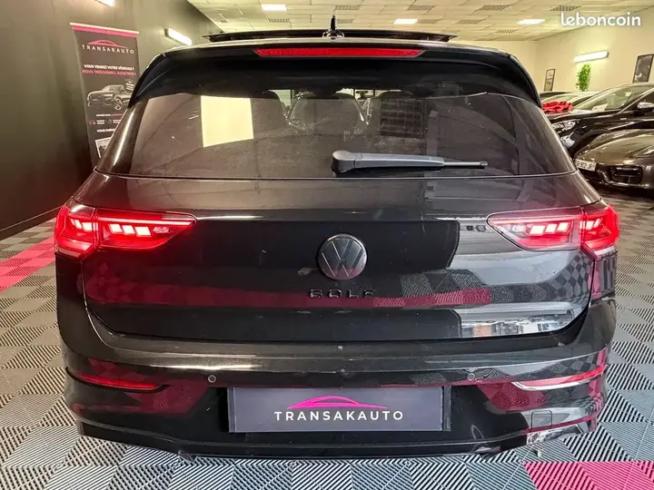 Volkswagen Golf 2025 photo 4