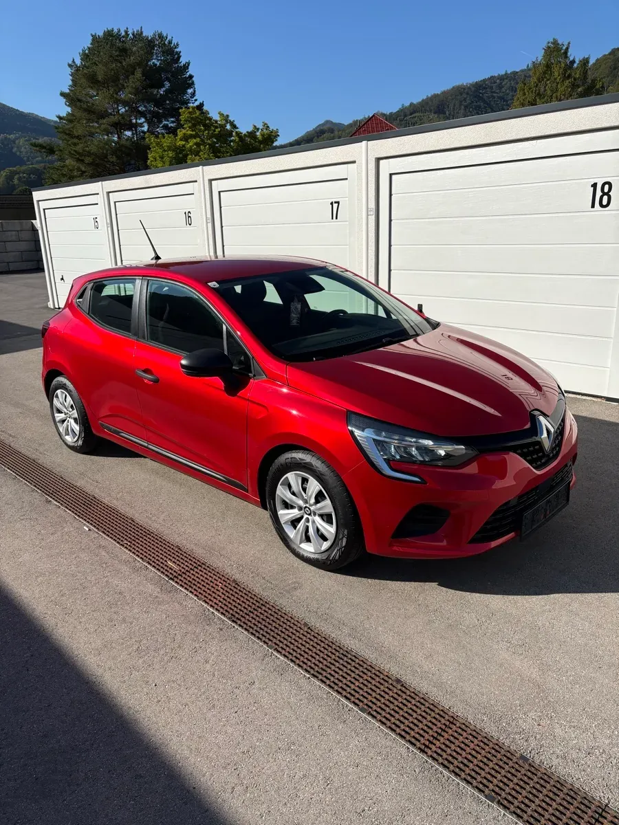 Renault Clio 2021 photo 2