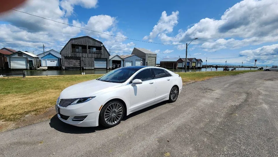 Lincoln Mkz