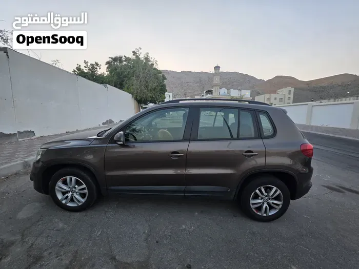 Volkswagen Tiguan 2012 photo 3