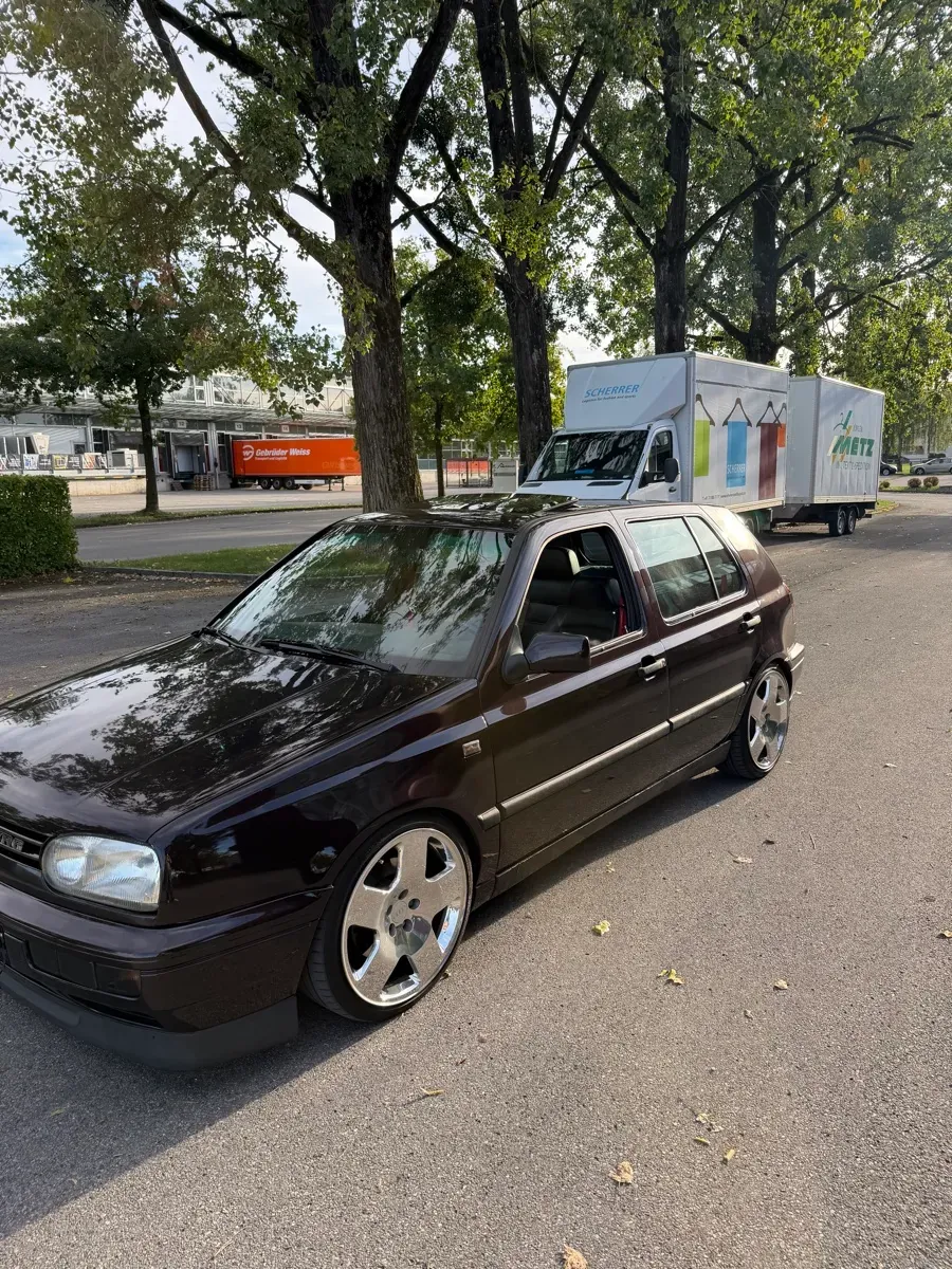 Volkswagen Golf 1992 photo 2