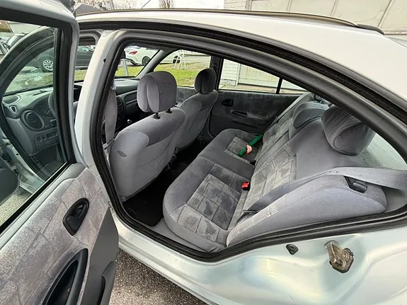 Renault Megane 2001 photo 5