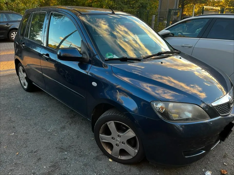 Mazda Mazda 2
