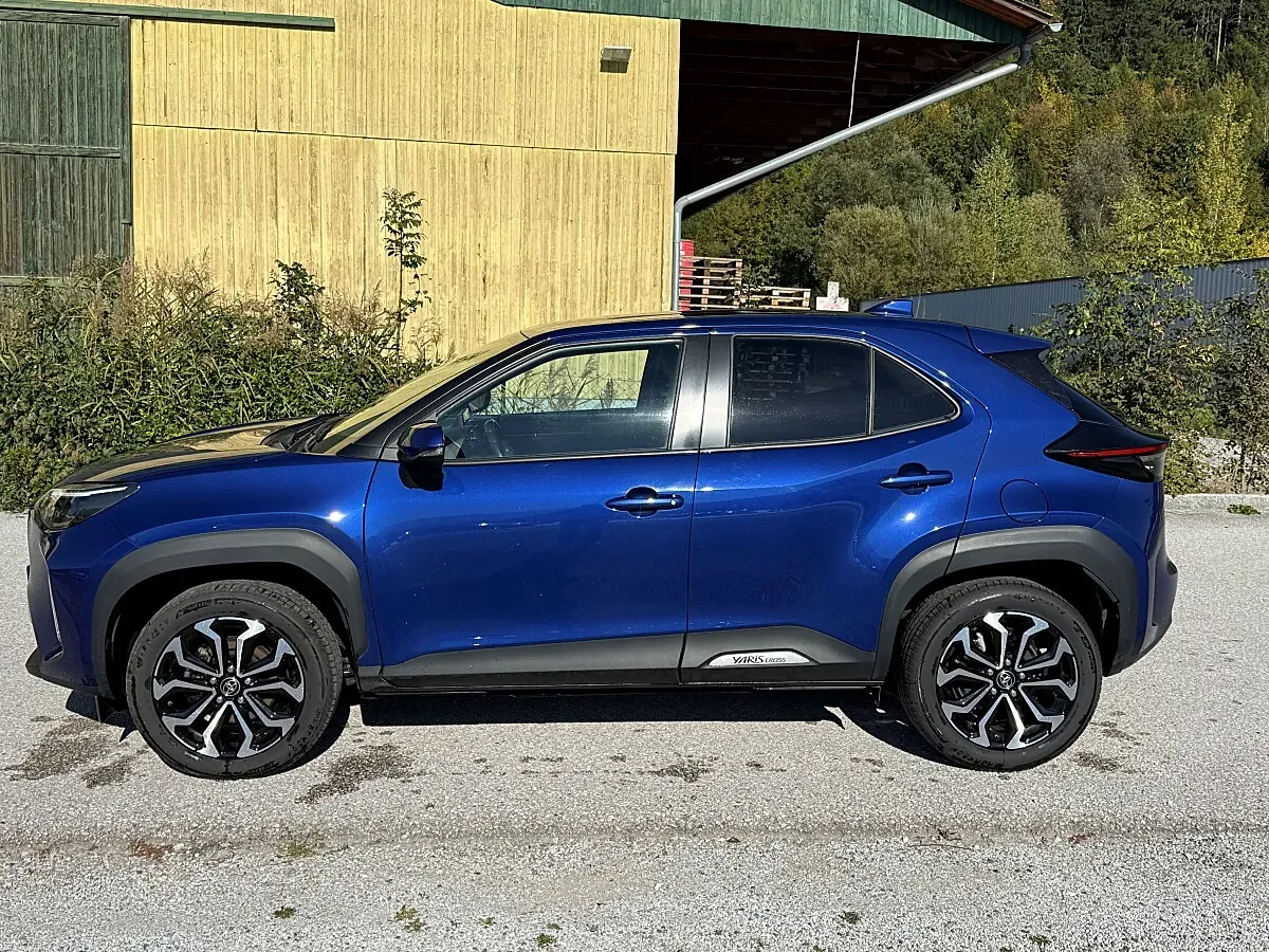 Toyota Yaris Cross 2022 photo 3