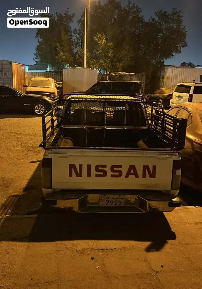 Nissan Datsun 2004 photo 3