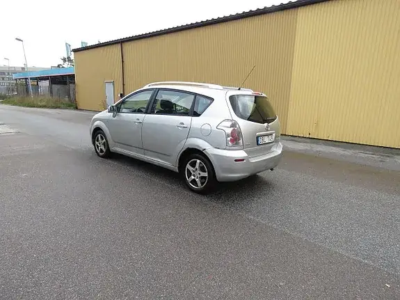 Toyota Corolla Verso 2006 photo 5