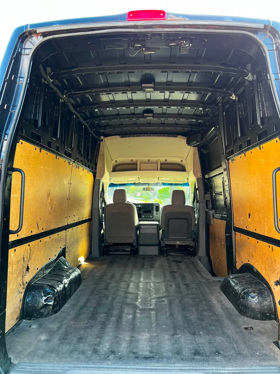 Nissan Nv2500 2013 photo 5