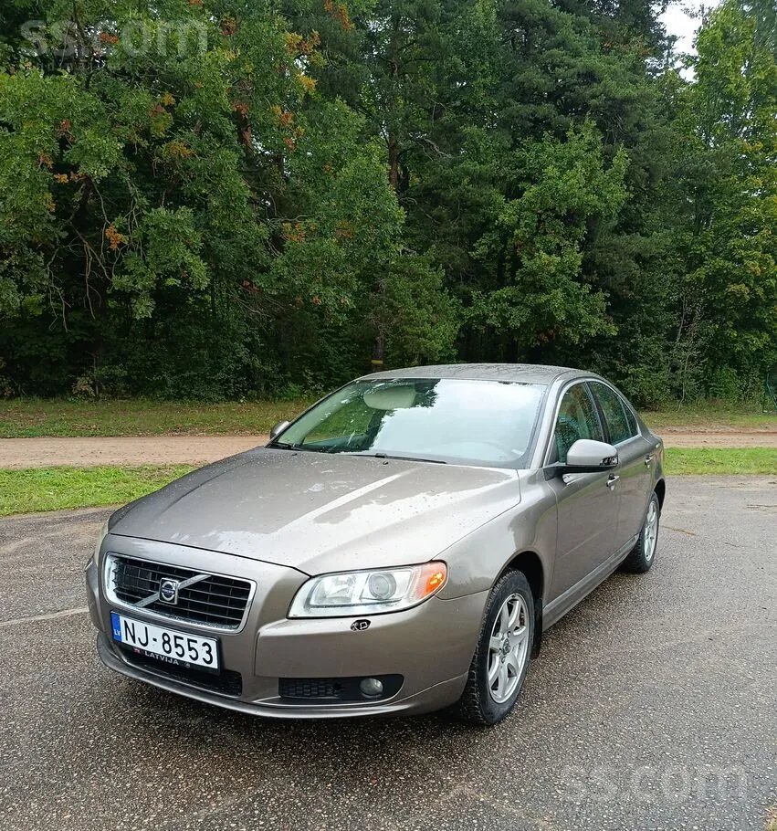 Volvo S80