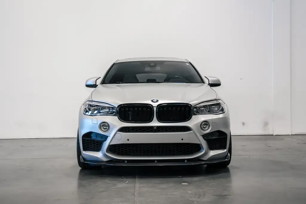 BMW X6 M 2018 photo 2
