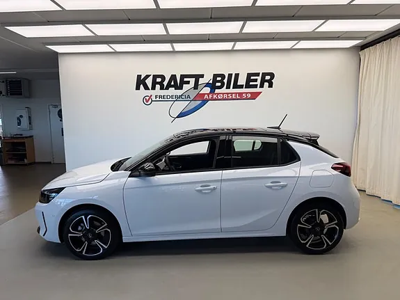 Opel Corsa 2024 photo 2