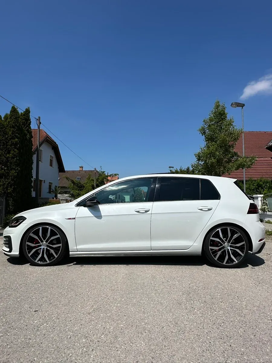Volkswagen Golf 2017 photo 3