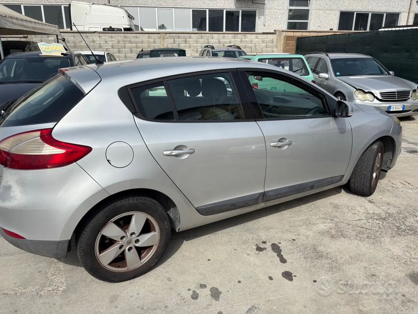 Renault Megane 2010 photo 3