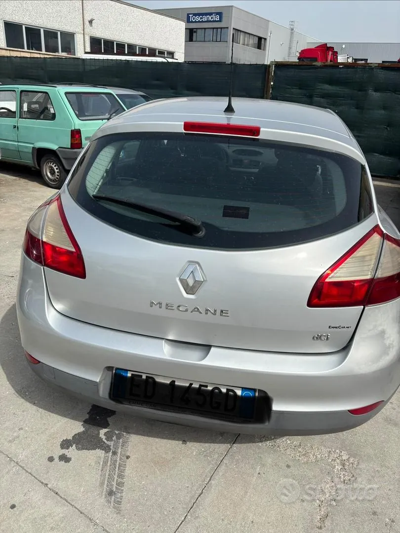 Renault Megane 2010 photo 4