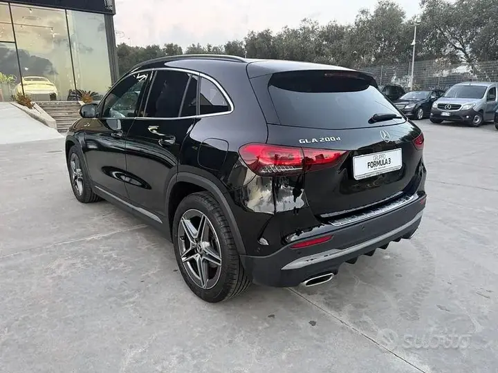 Mercedes-Benz Gla 2023 photo 4